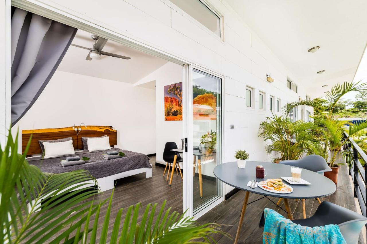 In The Shade Hotel - Coworking - 300Mbit - Adults Only Тамариндо Екстериор снимка